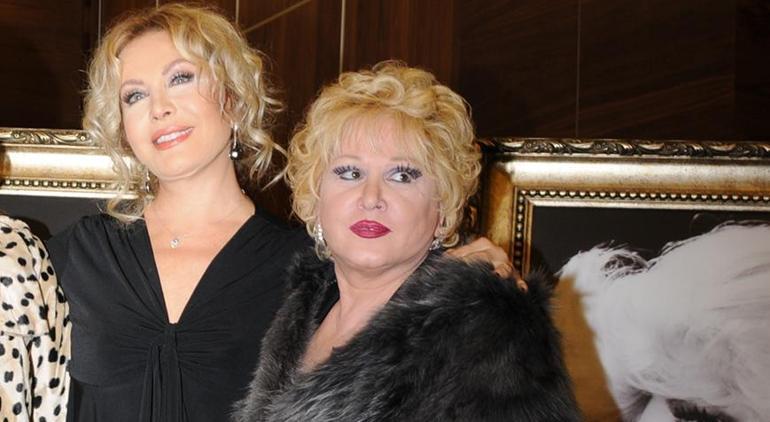 Emel Sayından Muazzez Abacıya duygusal veda: Can arkadaşım...