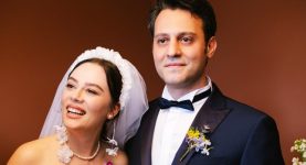 Demet Evgar Eşiyle Tanışma Anını Anlattı