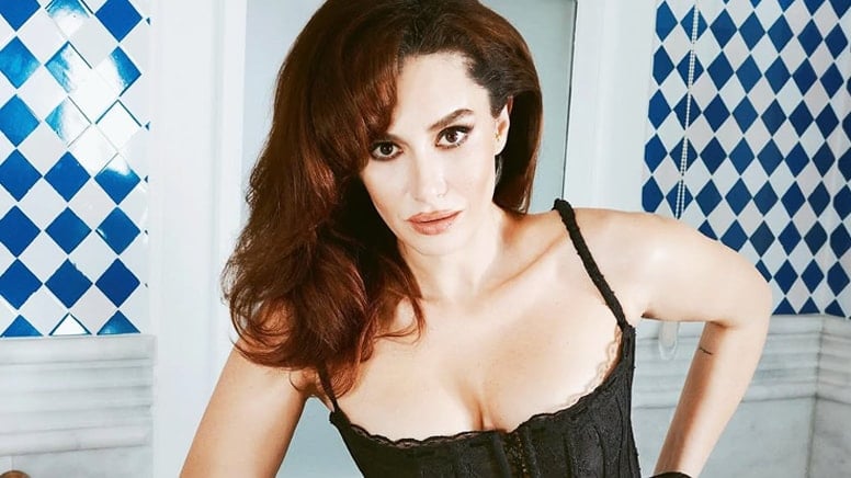 Hande Doğandemir Evlilik Teklifi Aldı