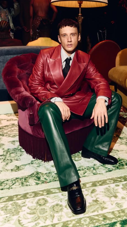 Ünlü Şarkıcı Edis serbest bırakıldı