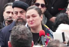 İlber Ortaylı’nın Kızı Tuna Ortaylı, Babasına Gözyaşlarıyla Veda Etti