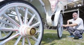 İzmir'de Usta Yetişmeyince Faytonculuk Tarihe Karışıyor