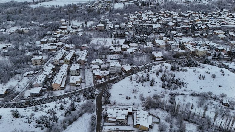 Isparta'da Kar Manzaraları Havadan Görüntülendi